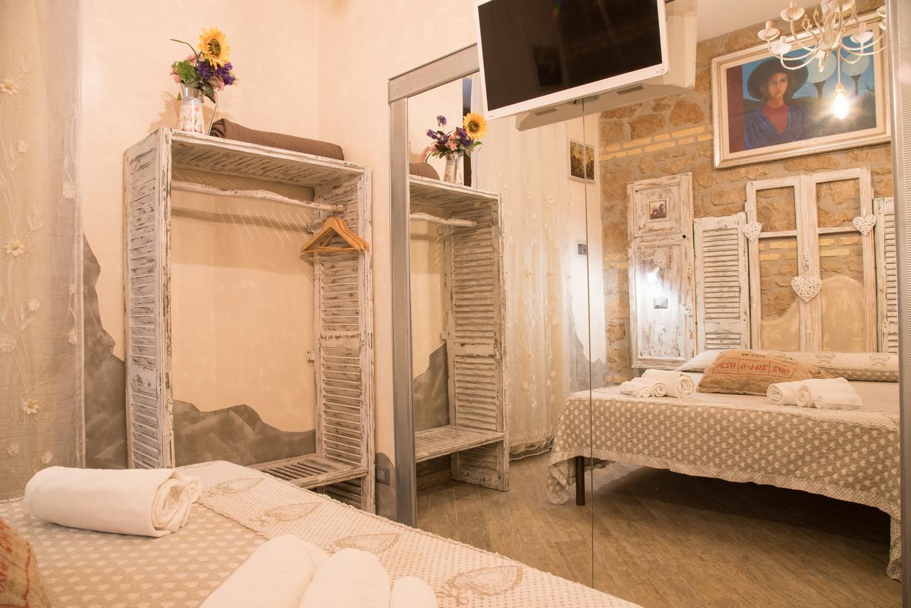 Mancini Shabby House Hotel Rome Exterior photo