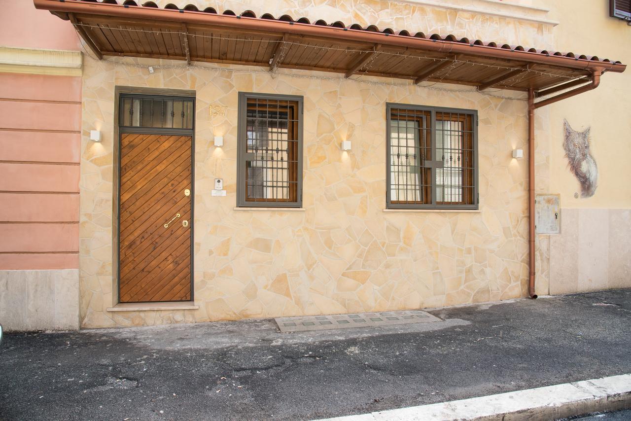 Mancini Shabby House Hotel Rome Exterior photo